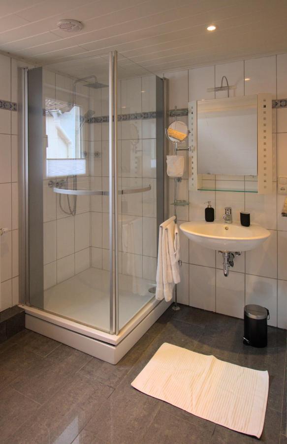 Idyllisches Wohnen In Gruener Oase Appartement Griesheim  Buitenkant foto